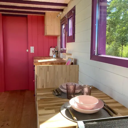 אכסניה La Tiny De Papa Un Eco-responsable Saint-Pierre-le-Chastel