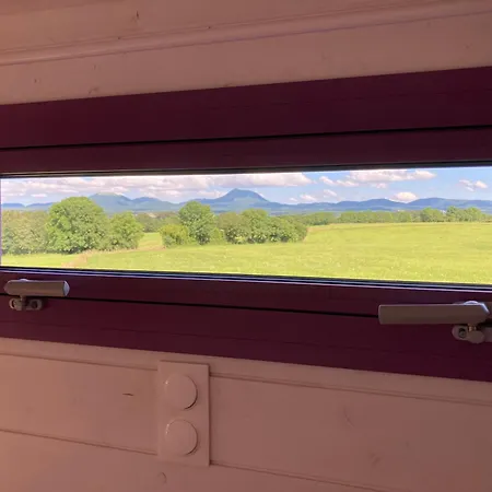 La Tiny De Papa Un Eco-responsable 山林小屋 Saint-Pierre-le-Chastel