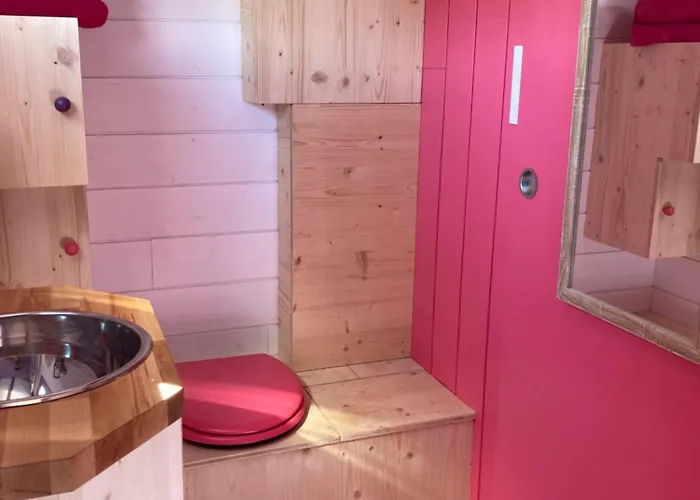 La Tiny De Papa Un Eco-responsable 山林小屋 Saint-Pierre-le-Chastel