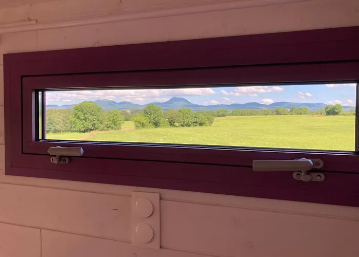 La Tiny De Papa Un Eco-responsable 山林小屋 Saint-Pierre-le-Chastel